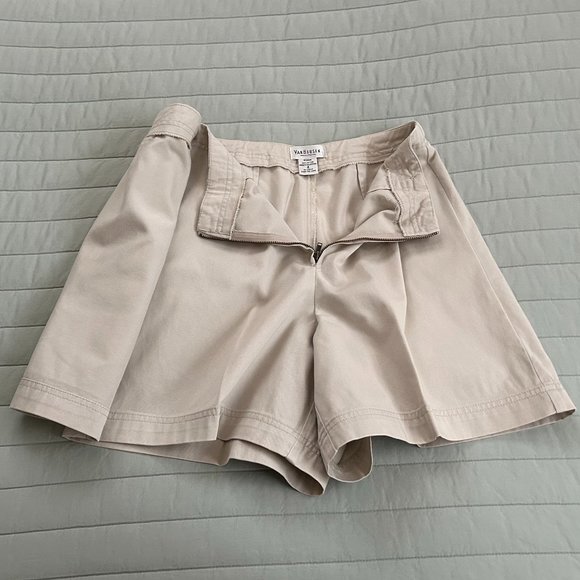 Van Heusen Skort - Picture 6 of 10